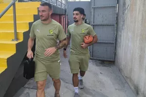 ΦΩΤΟΣ / Η άφιξη της ΑΕΚ
