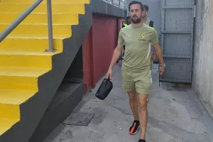 ΦΩΤΟΣ / Η άφιξη της ΑΕΚ