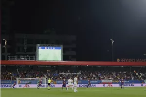 Στο “Γιόχαν Κρόιφ” και με τη Χετάφε οι Καταλανοί