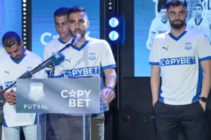 "Να τιμήσουμε τη φανέλα του Απόλλωνα"