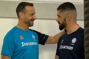 Φάμπι... με το εθνόσημο 