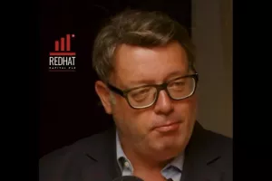Γκάμπριελ Γκρεγκ: "Ο Απόλλωνας ταιριάζει στο σενάριο που είχα στο μυαλό μου"