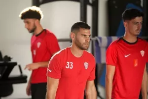 Ερυθρόλευκα... ΚΛΙΚΣ