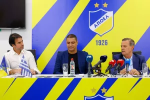 (ΑΠΟΕΛ - F8): Διευκρινίζονται οι λόγοι καθυστέρησης στην υπογραφή της συμφωνίας