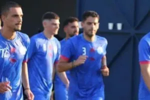 Ετοιμοι για τον πρώτο ιστορικό αγώνα στη Β' κατηγορία