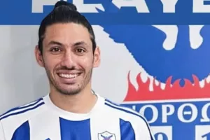 Ανεπίσημο ντεμπούτο Ηλία