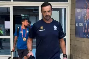 Διπλή... στον άξονα