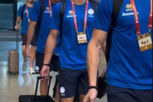 (Φώτος) Η άφιξη της Εθνικής μας