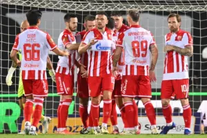 Νίκη ο Ερυθρός!