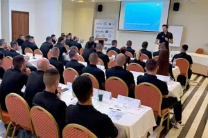 ΠΙΣΤΟΣ στους... Κύπριους διαιτητές