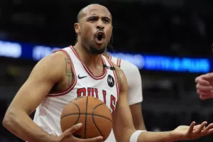 «Παίρνει τον NBAer Χόρτον-Τάκερ!