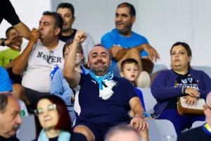 Φωτορεπορτάζ/ Ο κόσμος στο "Αλφαμέγα"