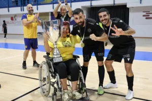 Η ΑΕΛ νίκησε την Ομόνοια και πήρε την...κούπα! (Φώτος)