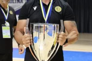 Η ΑΕΛ νίκησε την Ομόνοια και πήρε την...κούπα! (Φώτος)