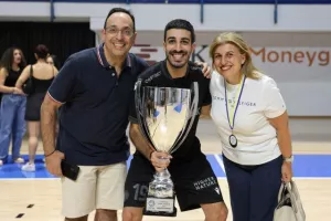 Η ΑΕΛ νίκησε την Ομόνοια και πήρε την...κούπα! (Φώτος)
