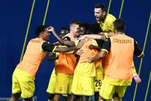 Πρώτο πιάτο στη δεύτερη στροφή της League Phase