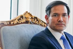Ρούμπιο σε Λαβρόφ: «Σταματήστε το μακελειό στην Ουκρανία»