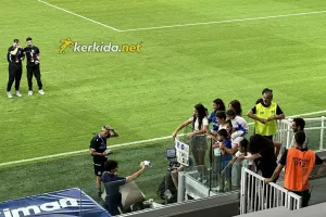 Έδωσε χαρά σε μικρή φίλη του Απόλλωνα ο Βούρος!