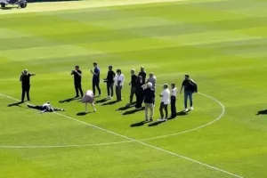 Η φωτογραφία του Λαπόρτα στο νέο Καμπ Νου