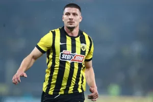 Με Γιόβιτς στο αρχικό σχήμα η ΑΕΚ κόντρα στον Λεβαδειακό