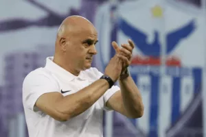 ΕΔΩ... η επιστροφή! 