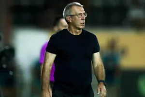 Νιόπλια σε Λέτο: «Μην αργήσεις να πάρεις νταμπλ με τον Παναθηναϊκό, είναι πολλά τα 15 χρόνια»