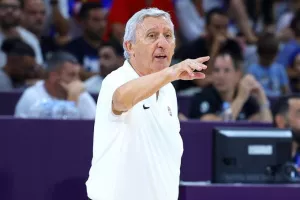 Σερβική Ομοσπονδία: «Δεν απολύθηκε ο Πέσιτς - Θα μιλήσουμε τις επόμενες ημέρες»