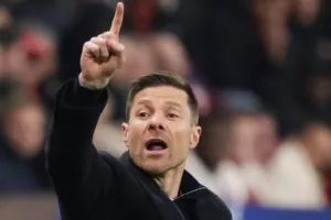 Αλόνσο: «Θέλουμε να κερδίσουμε το Champions League – Ηγέτης ο Εμπαπέ»