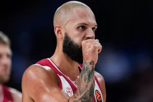 Ολυμπιακός: Τι ισχύει με την επιστροφή των Φουρνιέ και ΜακΚίσικ