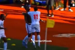 Μέσα...ο Γκάρι (Συμμετοχή στο 3ο γκολ-ΒΙΝΤΕΟ)