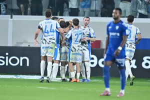 Έγινε...το 4 στα 4!