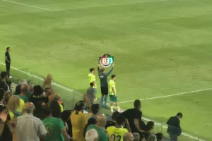 Ο Ιδιάκεθ...έριξε τον 15χρονο Δαυίδ Γερασίμου!
