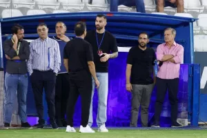 Πριν τη...σέντρα