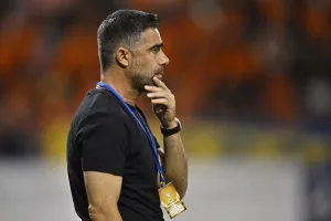 Σατσιάς/"Εκεί που δεν κινδυνεύαμε τους στήσαμε στα 11 μέτρα"