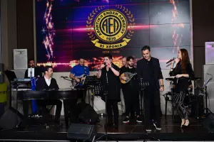 (ΒΙΝΤΕΟ Kerkida/Φώτος) Το...φινάλε στο Gala Dinner της ΑΕΛ