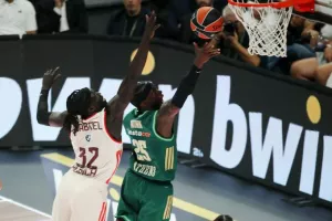 Κέντρικ show: MVP της πρώτης αγωνιστικής ο Ναν!
