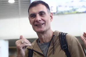 Μπαρτζώκας: «Πιστεύω ότι θα παίξουν οι Φουρνιέ και Ουόκαπ με τον Πανιώνιο»