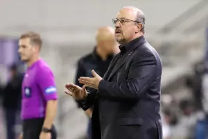 Μπενίτεθ: «Ικανοποιημένος από τα παιδιά, η διάταξη επιλέχθηκε βάσει του γκρουπ»