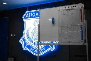 2+2/Απόλλων