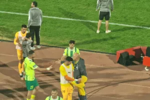 (Φώτος kerkida) Κατέβηκε κάτω ο Καραπατάκης