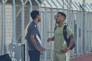 (Φώτος kerkida) Η άφιξη της ΑΕΚ