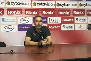 Αυγουστή: "Ήσυχο απόγευμα - Βλέπουμε το παιχνίδι με την ΑΕΚ, θέλουμε τους τρεις βαθμούς"