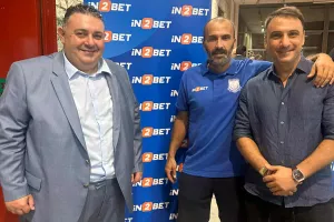 (Φώτος) Απόλλων: Παρουσιάστηκε το ρόστερ σε όμορφη εκδήλωση