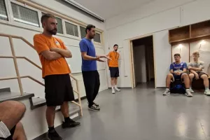 ΑΠΟΕΛ/Επίσκεψη από τον αρχηγό(Φώτος) 