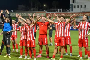 Κόσμος, παίκτες, παράγοντες...