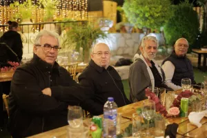 Ερυθρόλευκο δείπνο