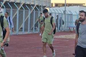 (Φώτος kerkida) Η άφιξη της ΑΕΚ