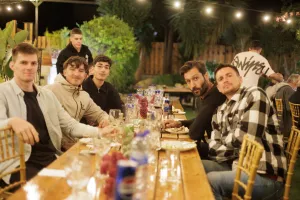Ερυθρόλευκο δείπνο