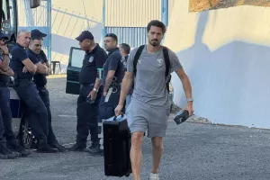 (Φώτος Kerkida) Η άφιξη της Πάφου