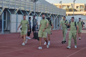 (Φώτος kerkida) Η άφιξη της ΑΕΚ